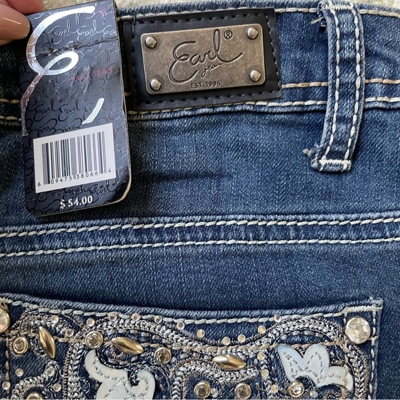 NWT Earl Straight Leg Medium Wash Embellished Pockets Zip Button Jeans Pants - Picture 7 of 13